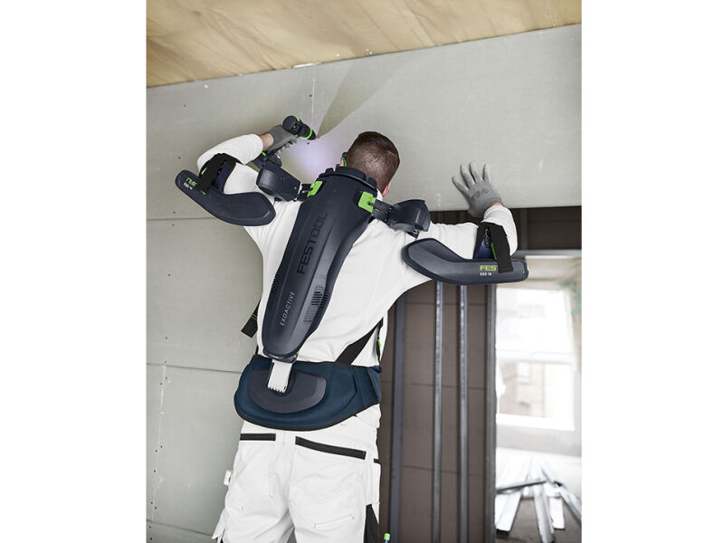 Un exosquelette actif pour un soutien supplémentaire lors d'opérations fatigantes dans les métiers du BTP