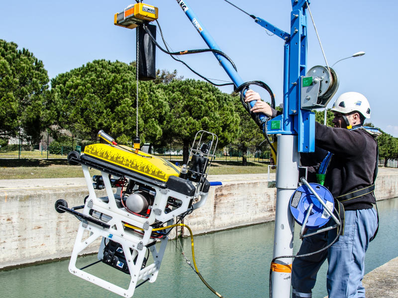 Ce robot sous-marin de la société Satif OA, présenté lors de la première édition du concours TP Innovation Day, sécurise les chantiers immergés.