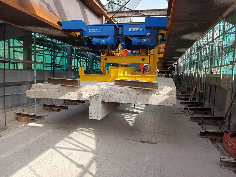 281 Une charpente à solutions multiples pour réhabiliter un pont