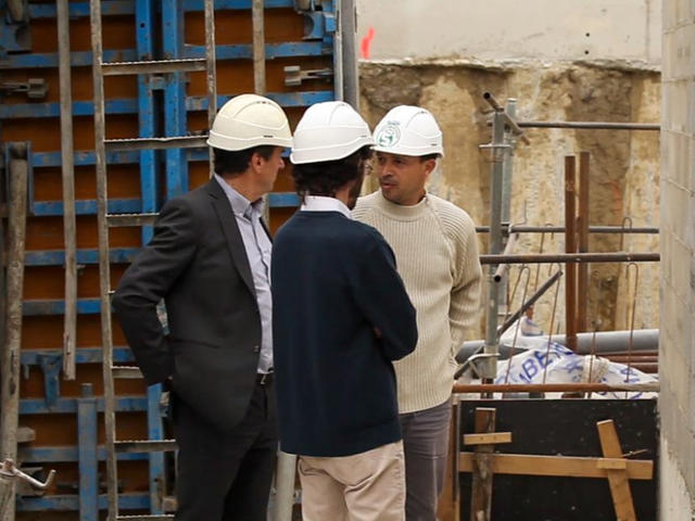 Réunion de chantier avec le maître d'ouvrage.