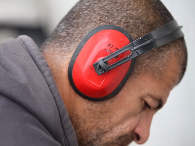 R02-Les protections auditives constituent l'une des solutions pour se protéger du bruit