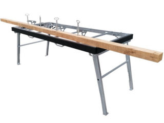 Une table de découpe robuste et ergonomique