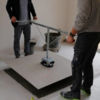 Pose de carrelage grand format _ Ventouses électriques Probst