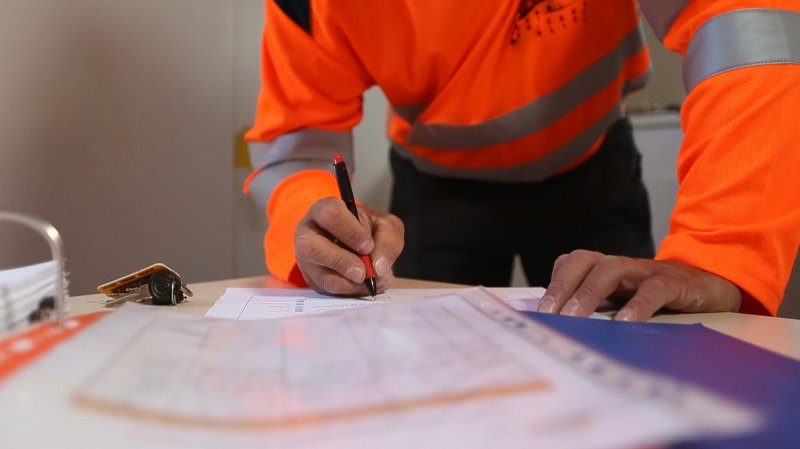 Autorisations de conduite d'engins du BTP et habilitations