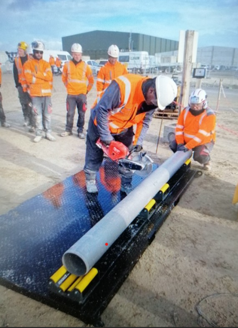 Plateforme de découpe pour Tuyaux