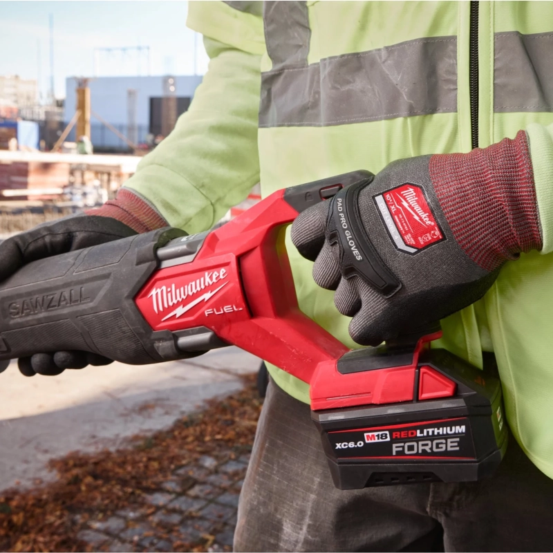 Des gants anti-coupure et anti-vibrations