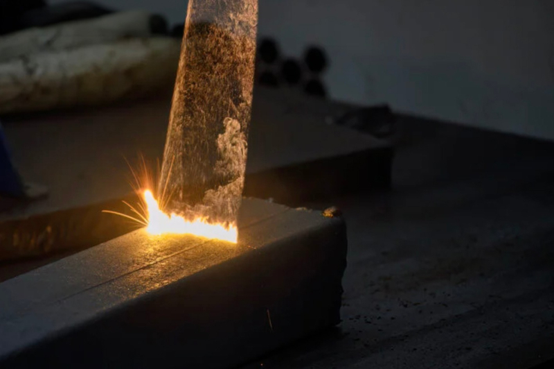 Soudage, décapage, découpe : l’INRS met en garde contre les équipements laser manuels