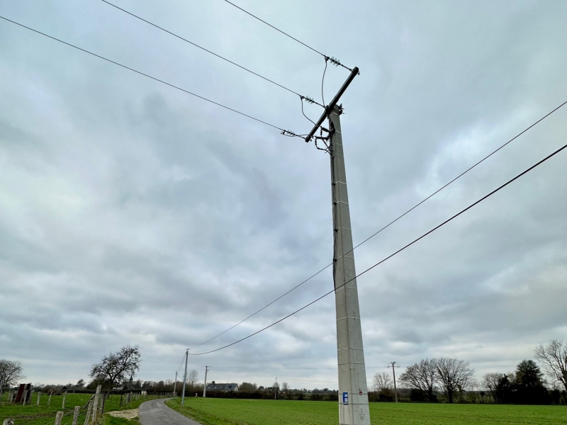 Lignes électriques aériennes : comment éviter les accidents ?