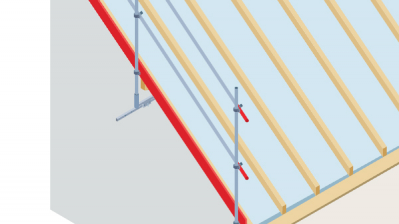Installer des garde-corps en pignon de toiture fixés sur charpente bois