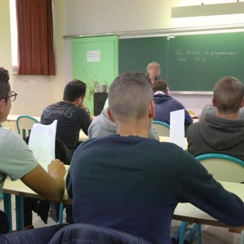 Jeunes en formation professionnelle : les obligations en santé-sécurité des établissements de formation 