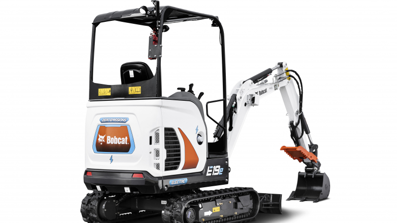 Une mini-pelle électrique de 2 tonnes