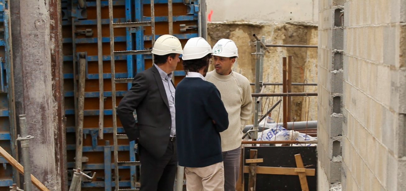 Réunion de chantier avec le maître d