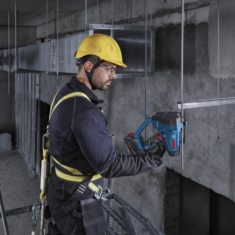 Un coupe-tige filetée sans-fil, sans bavure ni étincelles