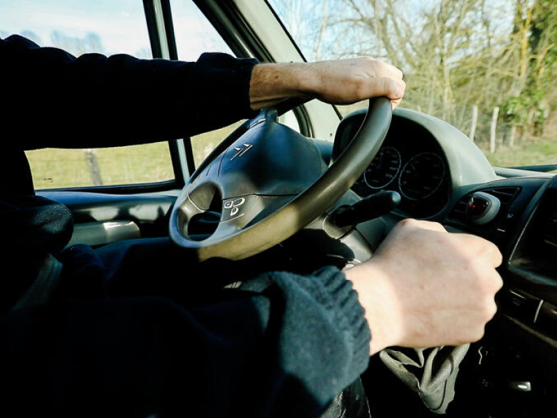 Mortalité routière : 75 % des conducteurs professionnels roulent fatigués