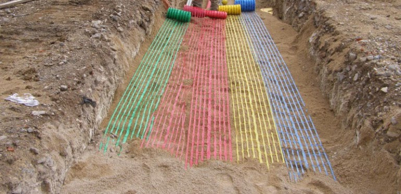 Exemple de pose de grillages avertisseurs