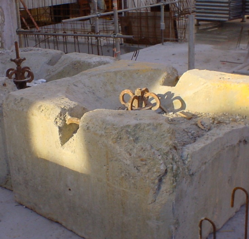 Contrôle des contrepoids de banches