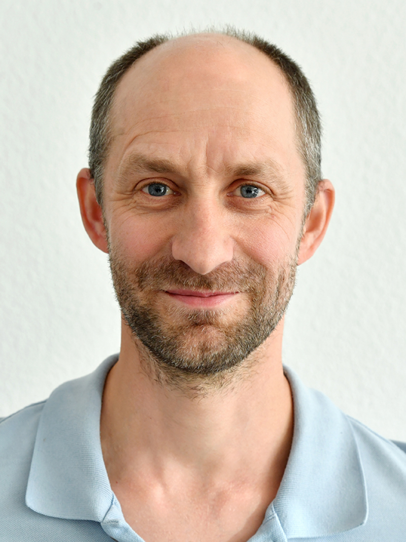 285 - Michel Schmitt, gérant de Peintures Schmitt