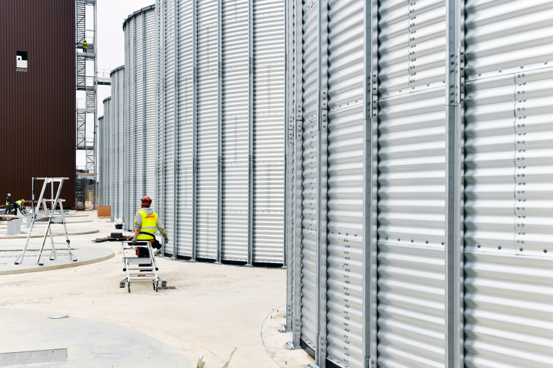 1. Montage au sol du toit