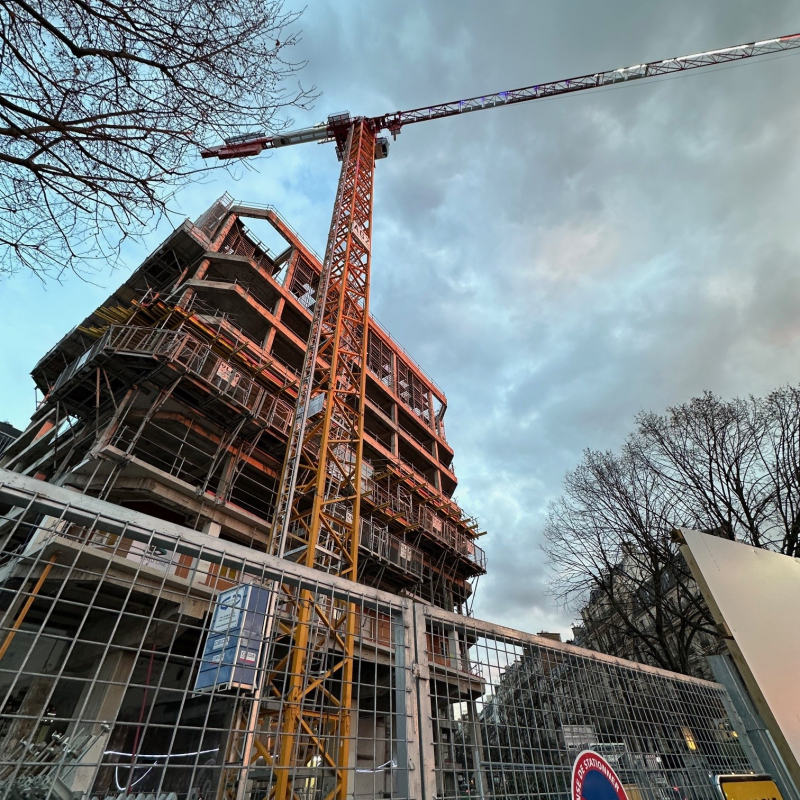 Prêt d'une grue : les conditions à respecter et un modèle de contrat à télécharger