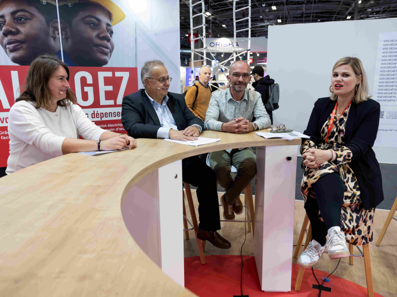 Batimat 2024 - Faciliter la circulation des camions sur les plates-formes grâce au béton fibré