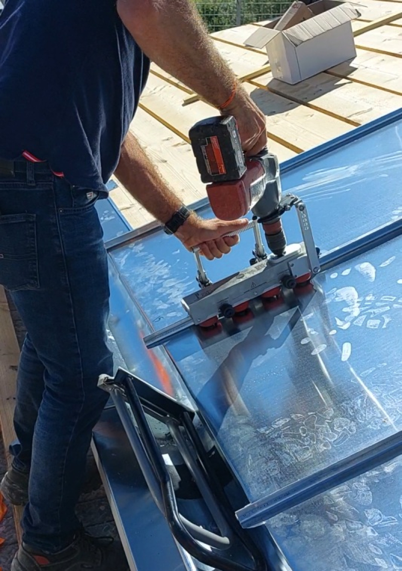 Sertisseuse à joint-debout