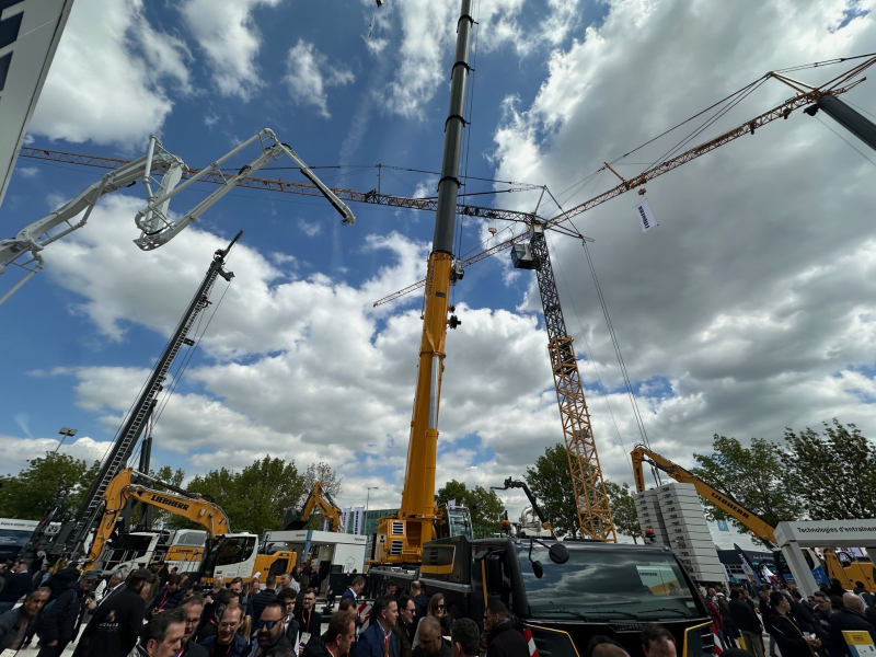 Intermat : les nouveaux engins de BTP misent sur l’électricité et la sécurité