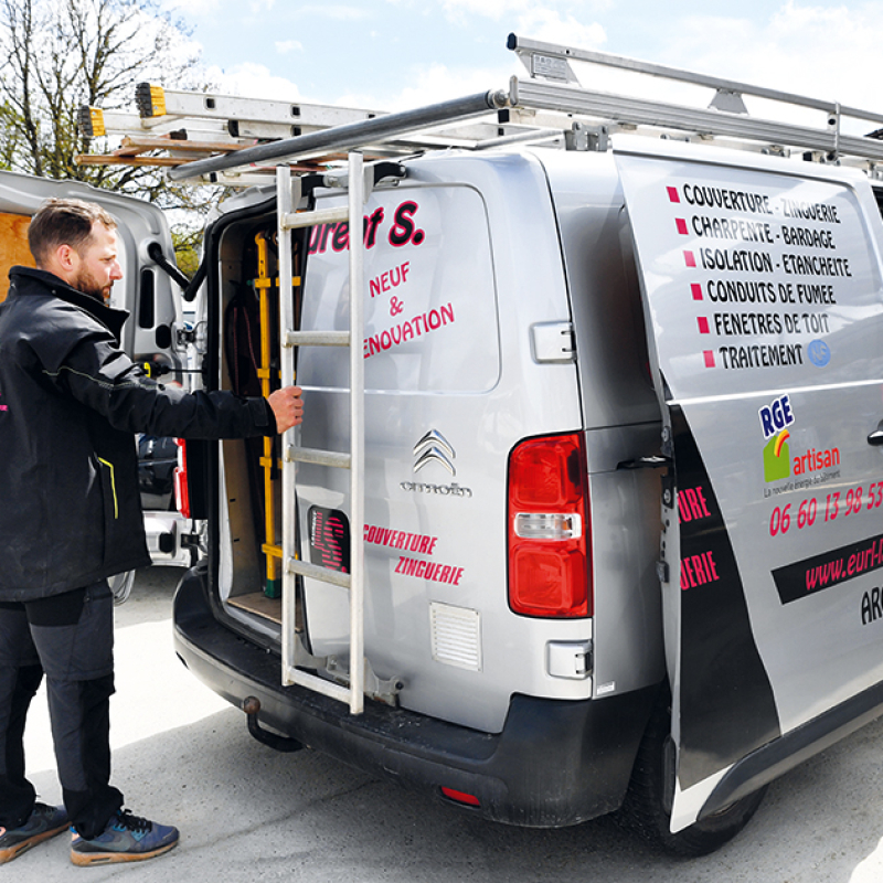 De la couverture au désamiantage : chez Laurent S., la prévention sur tous les fronts