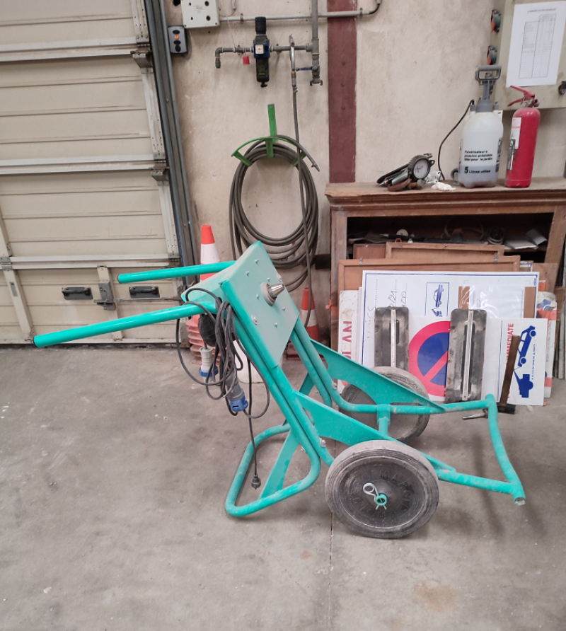 S17391 - MINI bétonnière