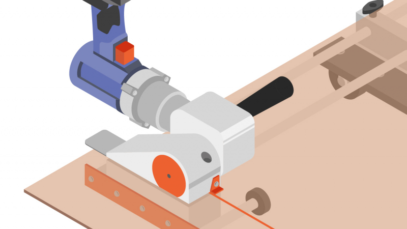 Faciliter la découpe des tôles avec un outillage électroportatif