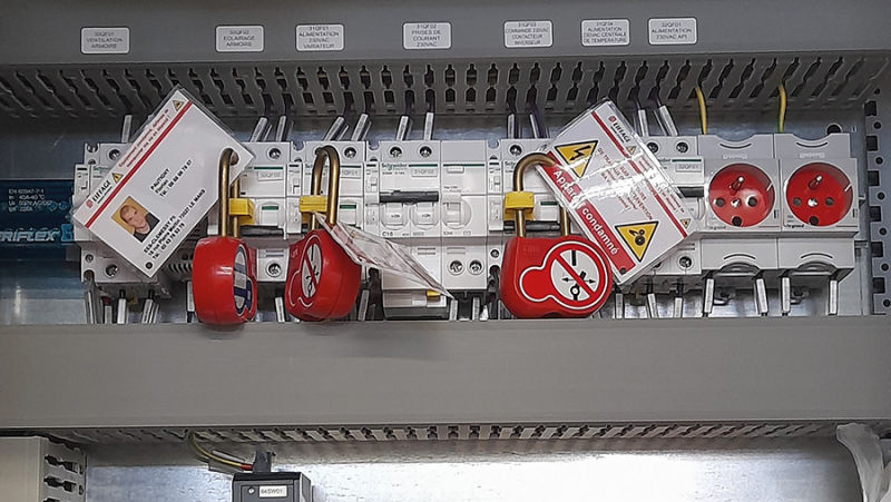 Risques électriques : n’intervenez pas sans habilitation électrique