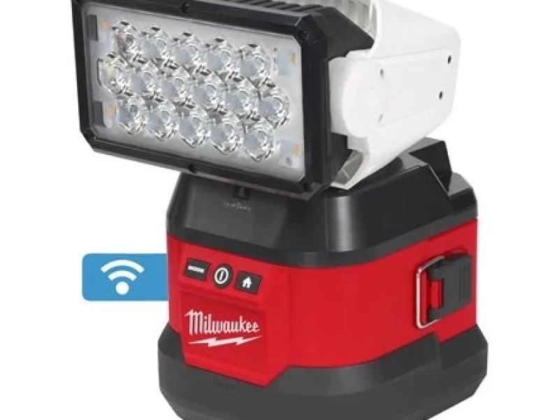 Un éclairage portatif puissant et orientable à distance