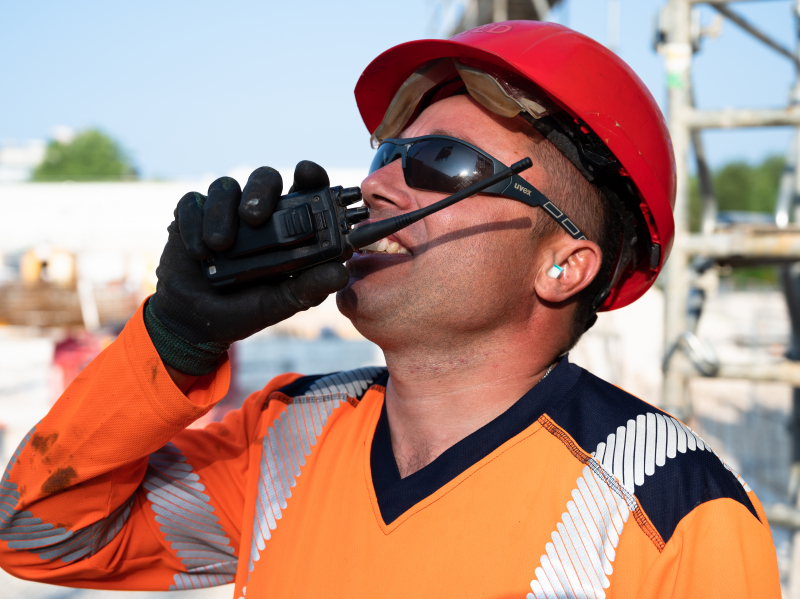 Un guide pour faire face aux fortes chaleurs et à la canicule dans le BTP