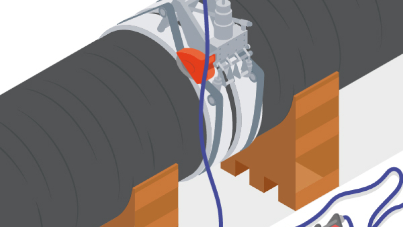 Couper les tubes en toute sécurité avec une scie orbitale autonome