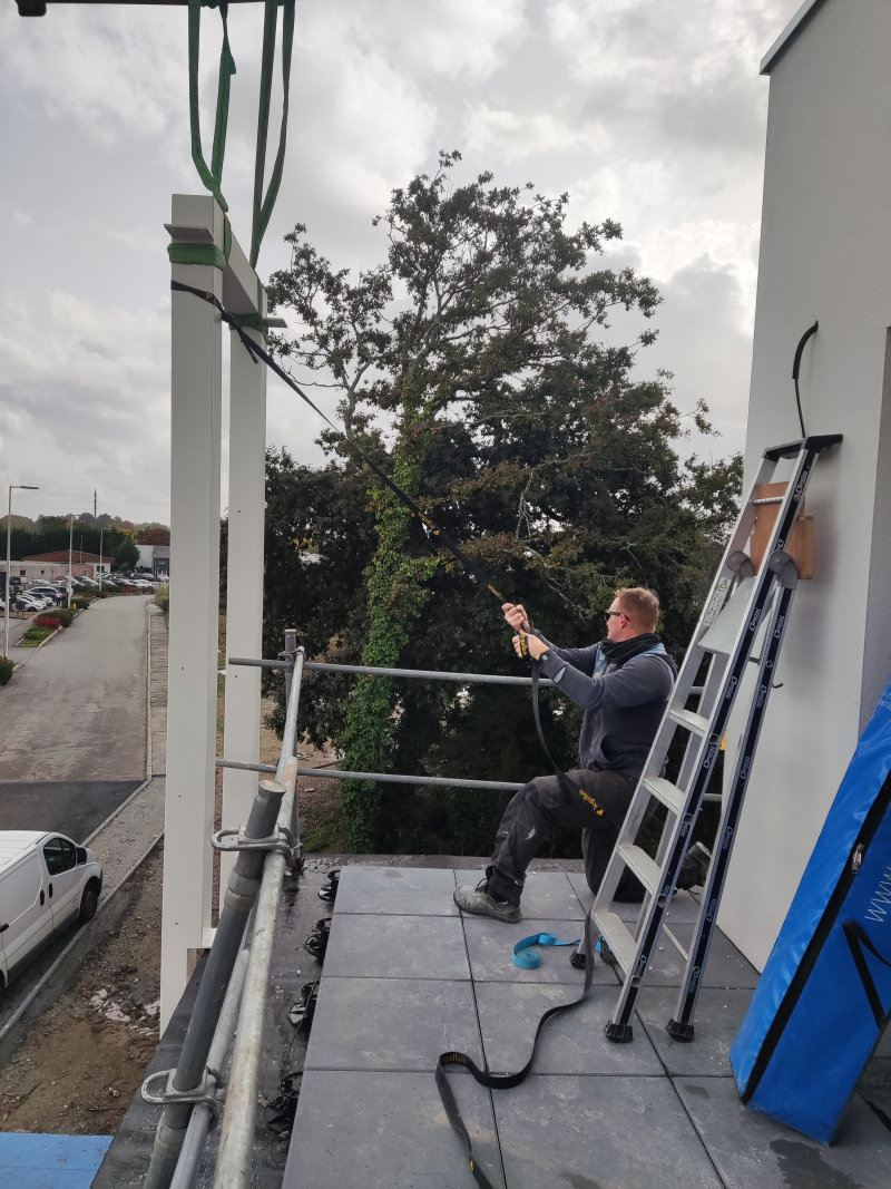 18888 - Serruriers-métalliers : prévention des TMS - SM-FIPU-PHOTO 7-1