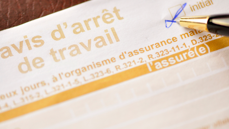Droit à réparation et travail pendant un arrêt de travail 