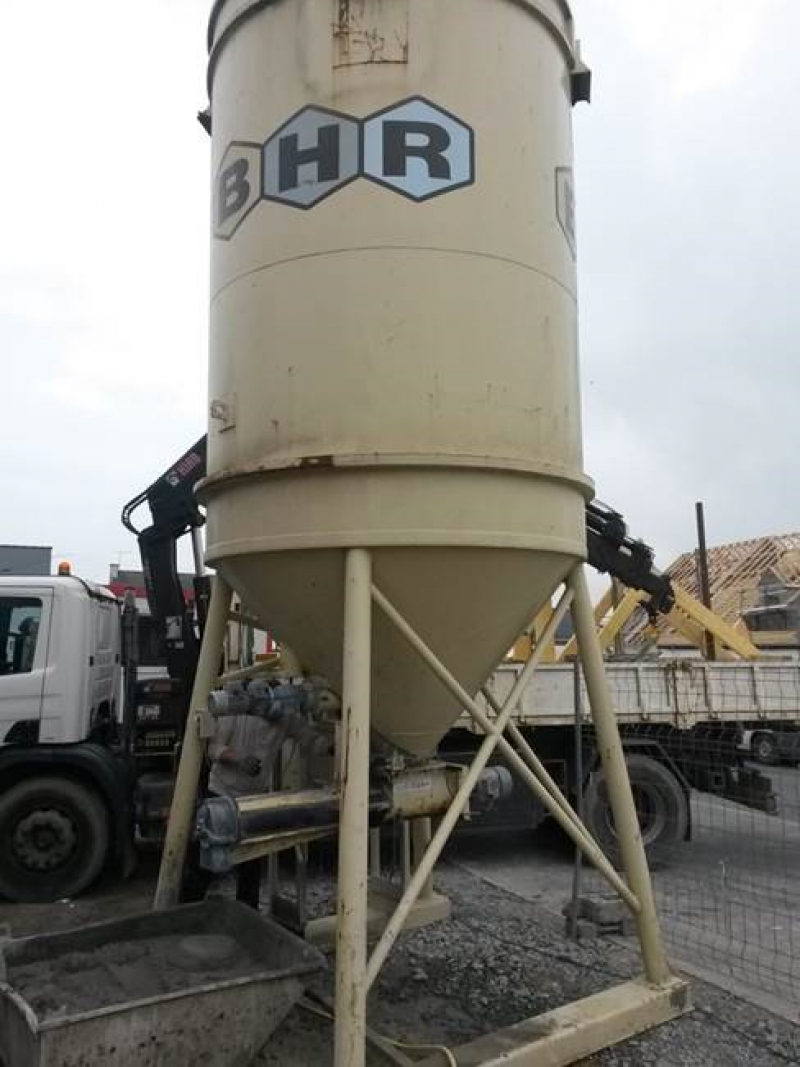 S5320 - Réaliser les appareillages des maçonneries en parpaings avec un silo à mortier