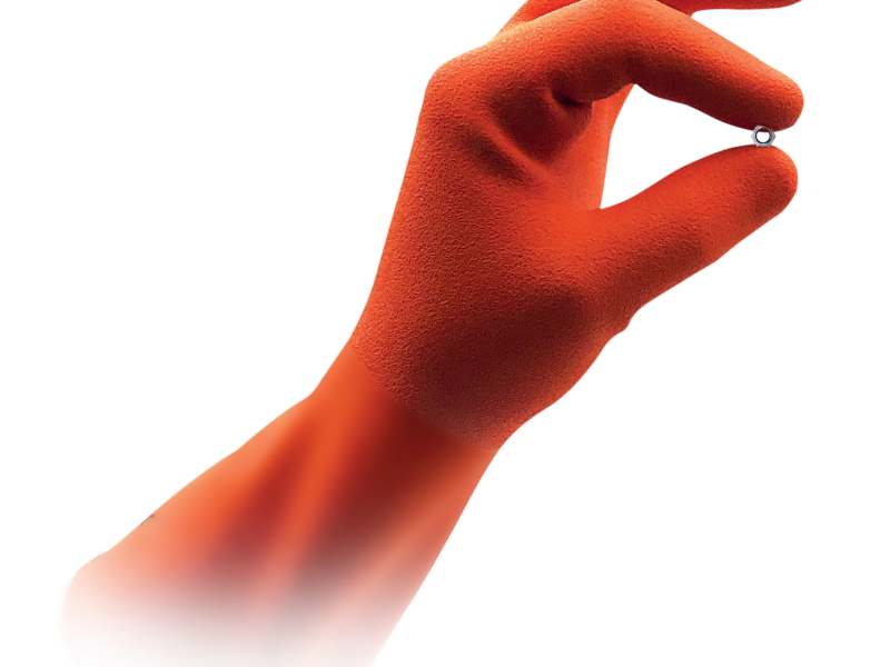 Travaux sur installations électriques : nos conseils pour utiliser les gants isolants Penta/Régeltex Touch-E en toute sécurité