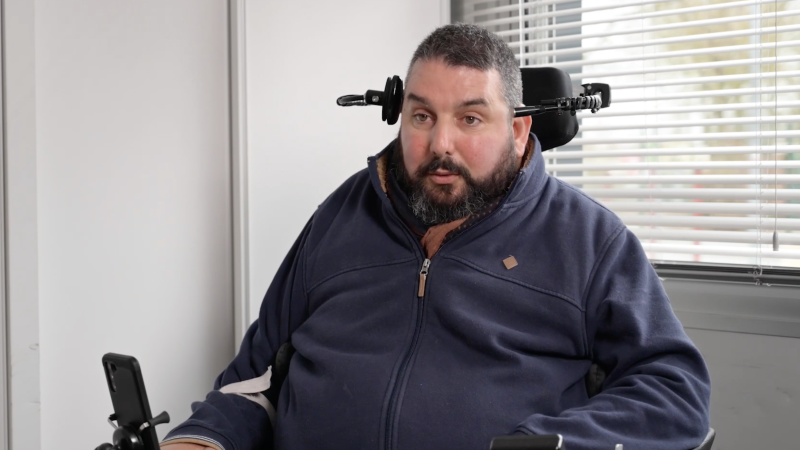 20 ans en fauteuil, Pierre Dénécheau continue son combat