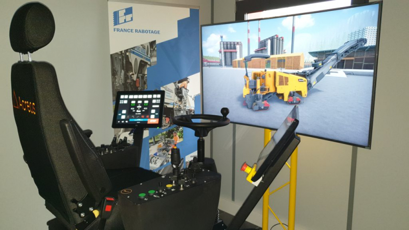 Un simulateur pour former les futurs raboteurs de route