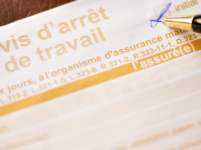 Droit à réparation et travail pendant un arrêt de travail 