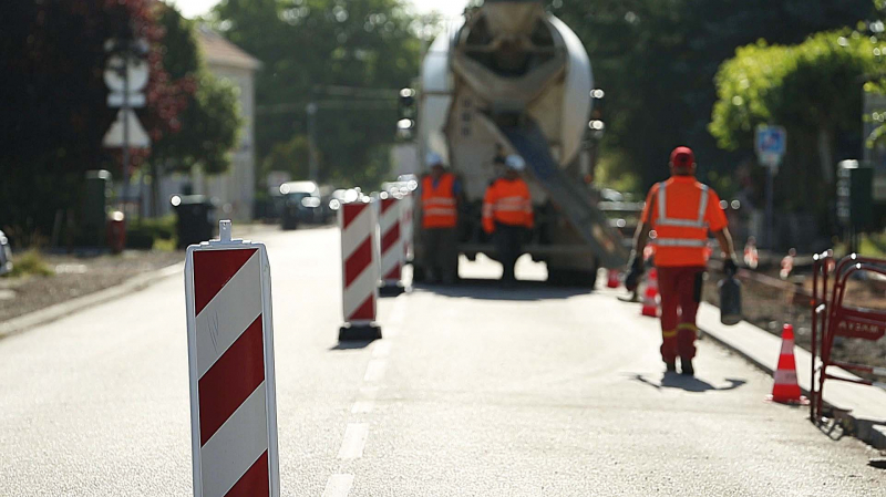 Consultation en bordure de rue avec le Dr Jayne 15/12/25 – HIStalk