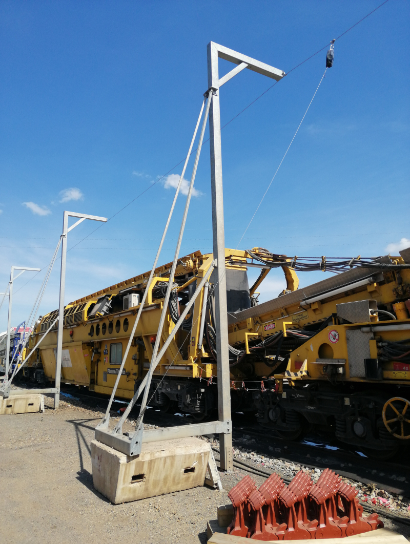 S15001 - Une ligne de vie pour sécuriser les interventions de maintenance en hauteur des trains travaux sur chantiers-EIFFAGE RAIL-Photo2