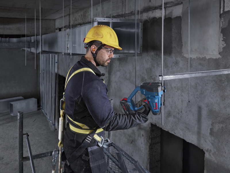 Un coupe-tige filetée sans-fil, sans bavure ni étincelles