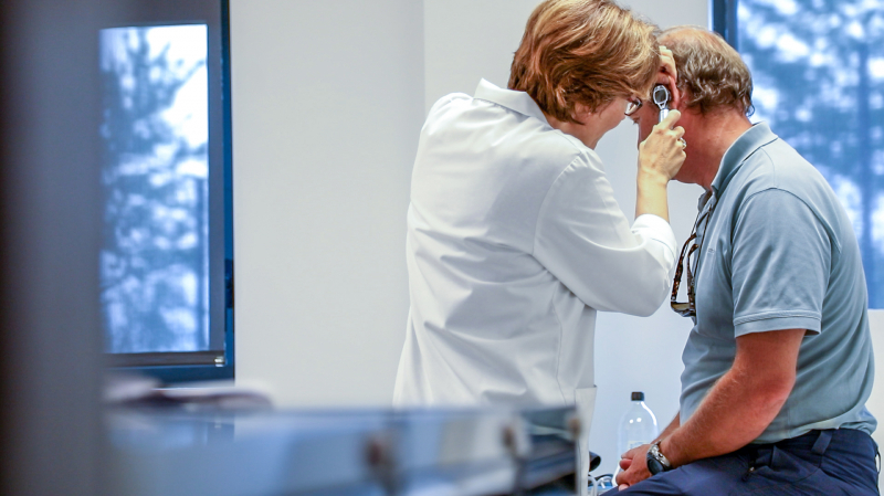 Risque chimique : la médecine du travail en première ligne pour accompagner les salariés