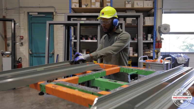 Table rotative réglable pour travailler à la bonne hauteur