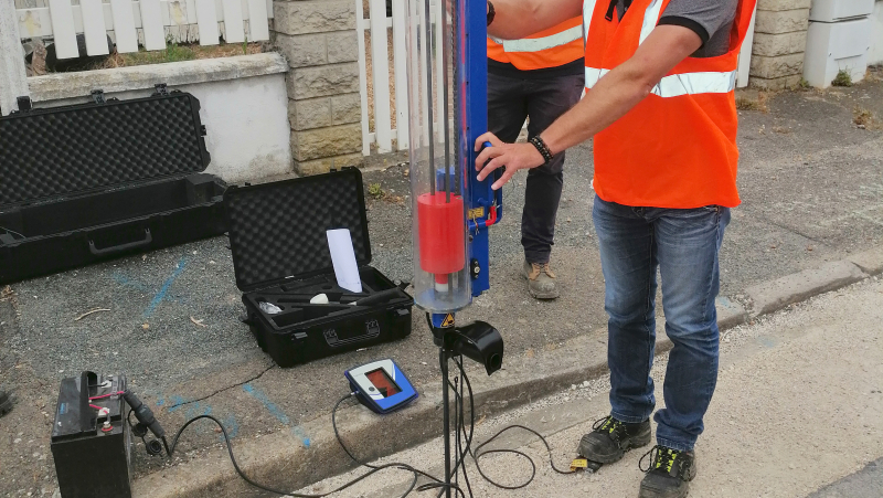 Batteuse électrique pour pénétromètre dynamique