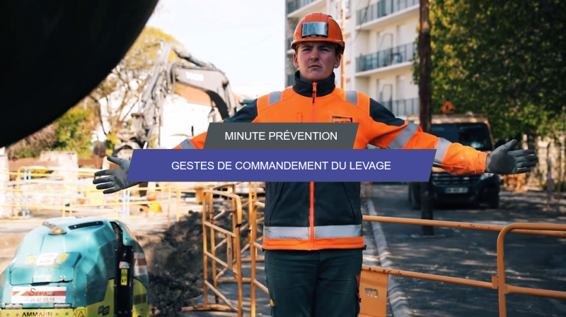 Je m'informe sur les gestes de commandement du levage