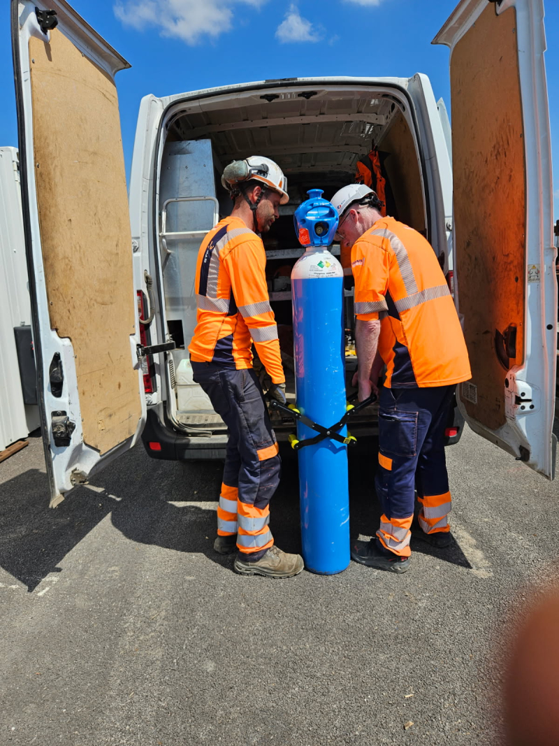 Outil de maintien bouteille de gaz