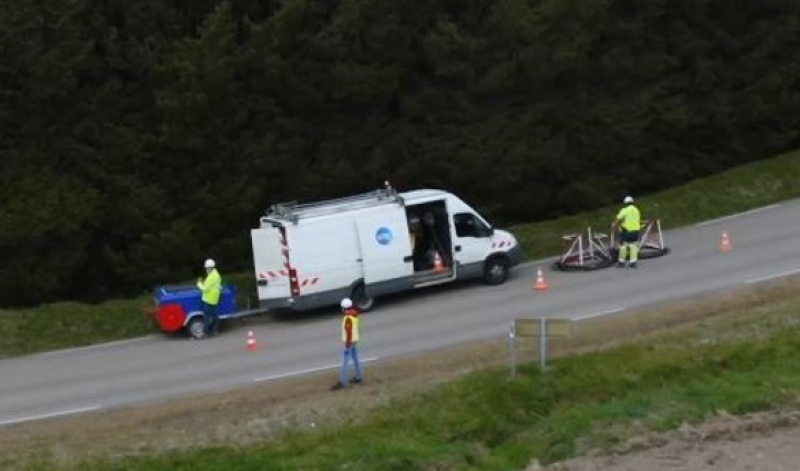 S14872 - Tirage de la fibre optique avec dérouleuse