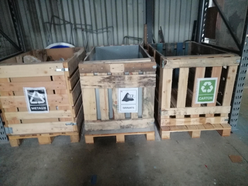 Casiers à déchets